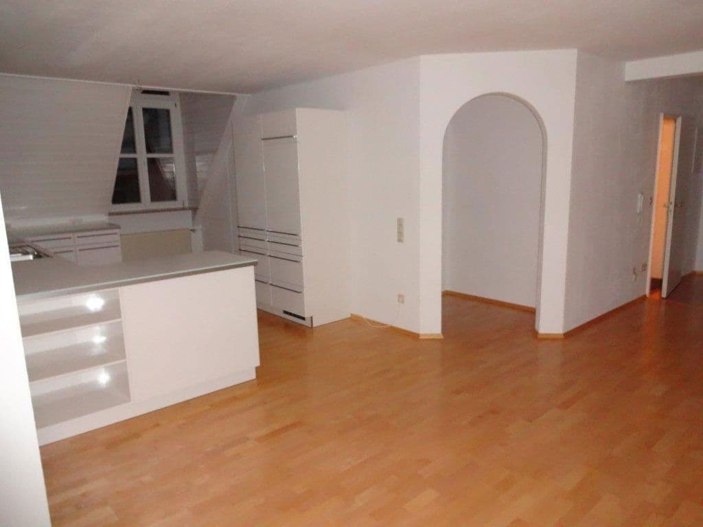Prenájom bytu 6-izbový 220 m², Lehenstr. 25, Donaueschingen, Bádensko-Wurttembersko Prenájom bytu 6-izbový 220 m², Lehenstr. 25, Donaueschingen, Bádensko-Wurttembersko