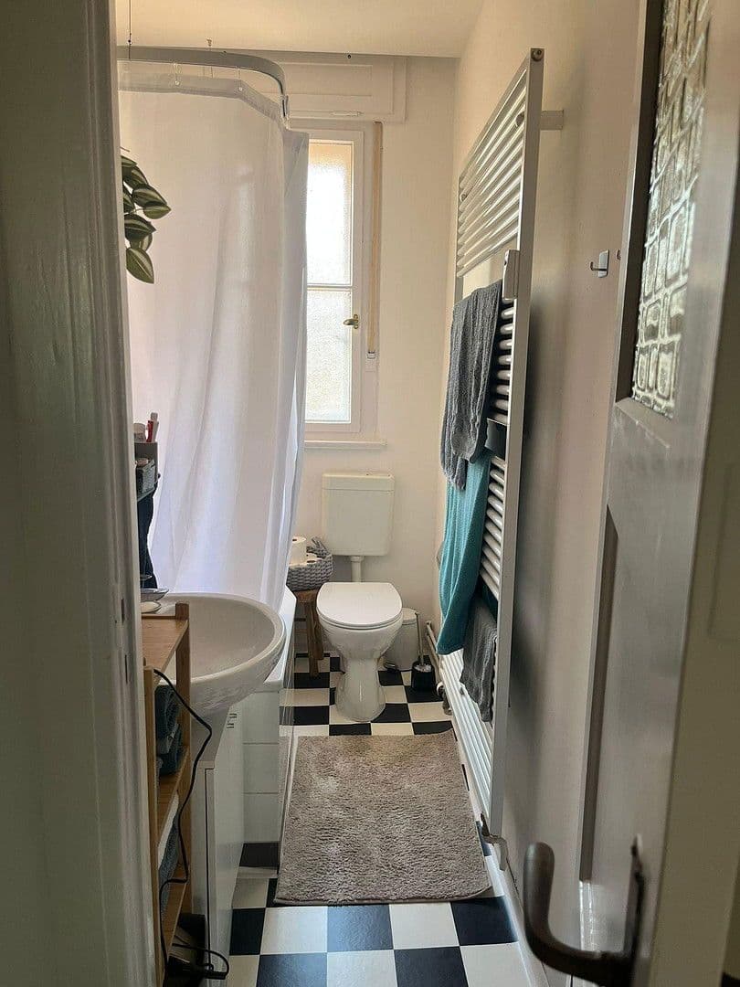 Predaj bytu 2-izbový 47 m², Berlin, Berlín Predaj bytu 2-izbový 47 m², Berlin, Berlín