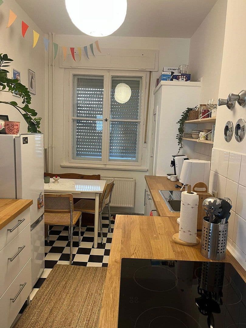 Predaj bytu 2-izbový 47 m², Berlin, Berlín Predaj bytu 2-izbový 47 m², Berlin, Berlín