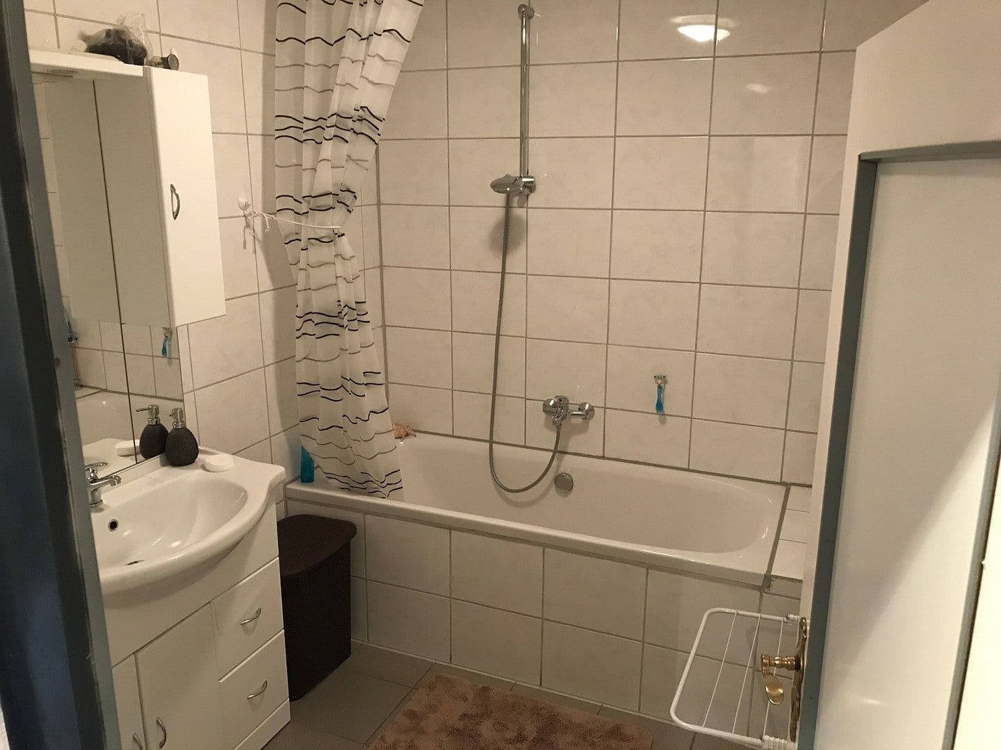 Prenájom bytu 2-izbový 58 m², Herxheim bei Landau/Pfalz, Porýnie-Falcko Prenájom bytu 2-izbový 58 m², Herxheim bei Landau/Pfalz, Porýnie-Falcko