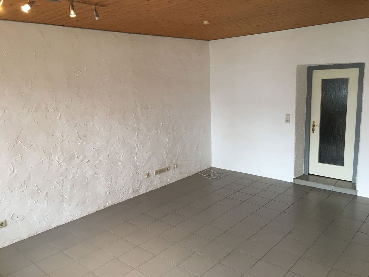 Prenájom bytu 2-izbový 58 m², Herxheim bei Landau/Pfalz, Porýnie-Falcko Prenájom bytu 2-izbový 58 m², Herxheim bei Landau/Pfalz, Porýnie-Falcko
