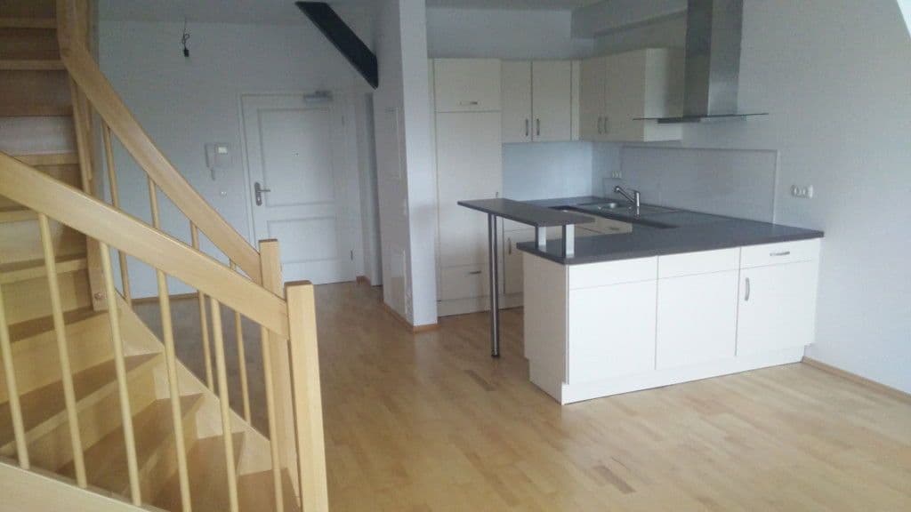 Prenájom bytu 2-izbový 73 m², Augsburg, Bavorsko Prenájom bytu 2-izbový 73 m², Augsburg, Bavorsko