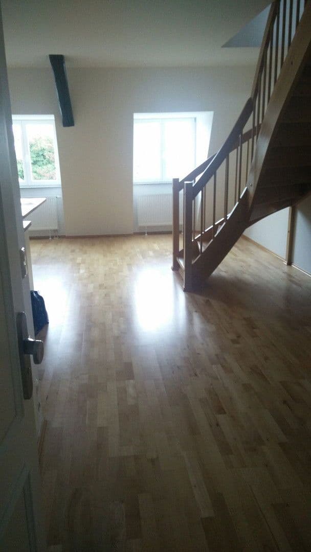 Prenájom bytu 2-izbový 73 m², Augsburg, Bavorsko Prenájom bytu 2-izbový 73 m², Augsburg, Bavorsko