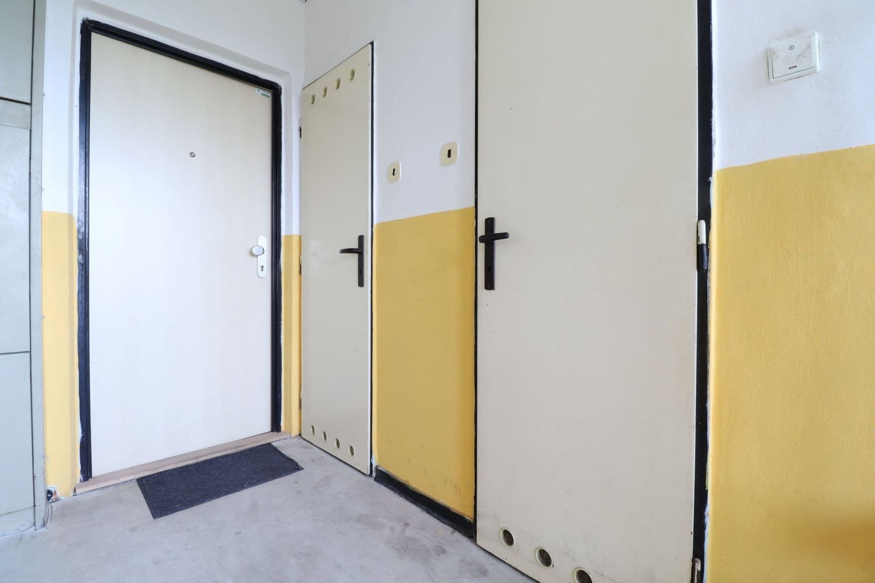 Prenájom bytu 2-izbový 39 m², Masarykova, Kolín, Středočeský kraj Prenájom bytu 2-izbový 39 m², Masarykova, Kolín, Středočeský kraj