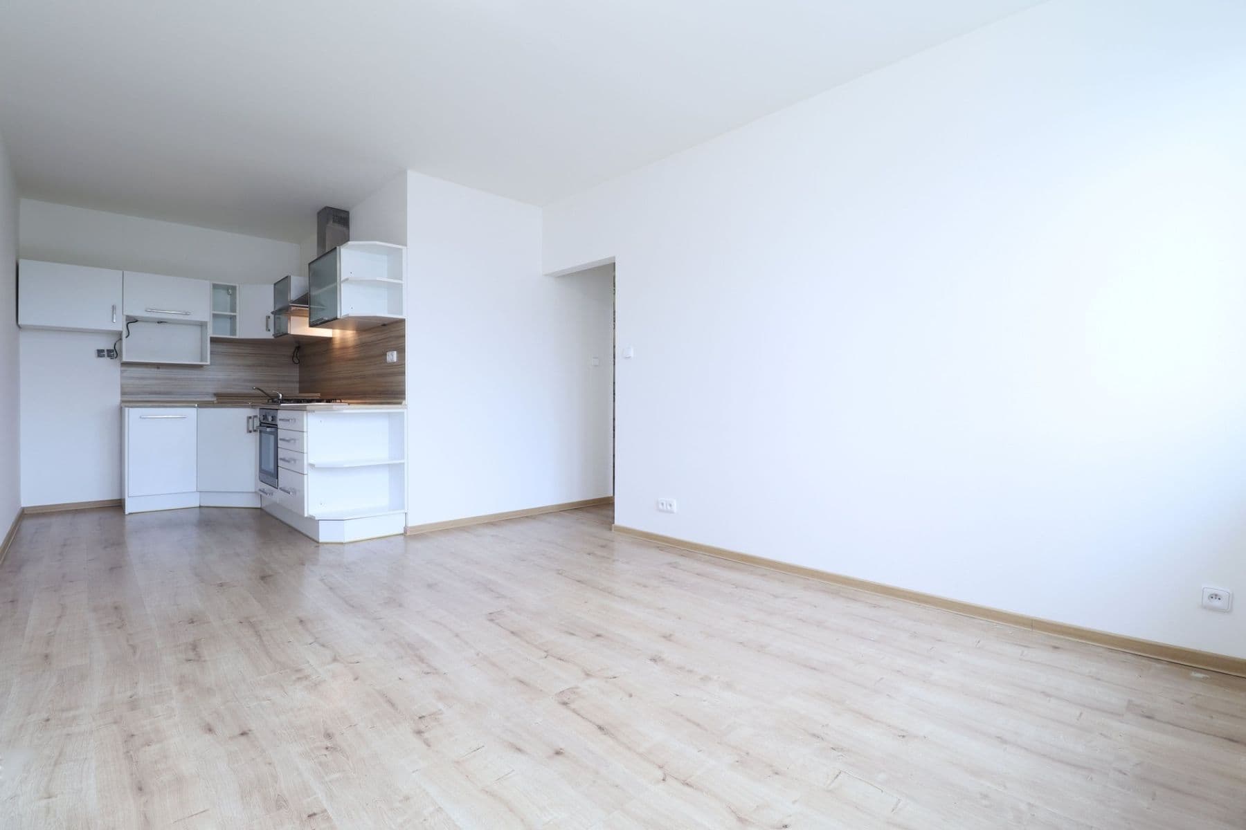 Prenájom bytu 2-izbový 39 m², Masarykova, Kolín, Středočeský kraj Prenájom bytu 2-izbový 39 m², Masarykova, Kolín, Středočeský kraj