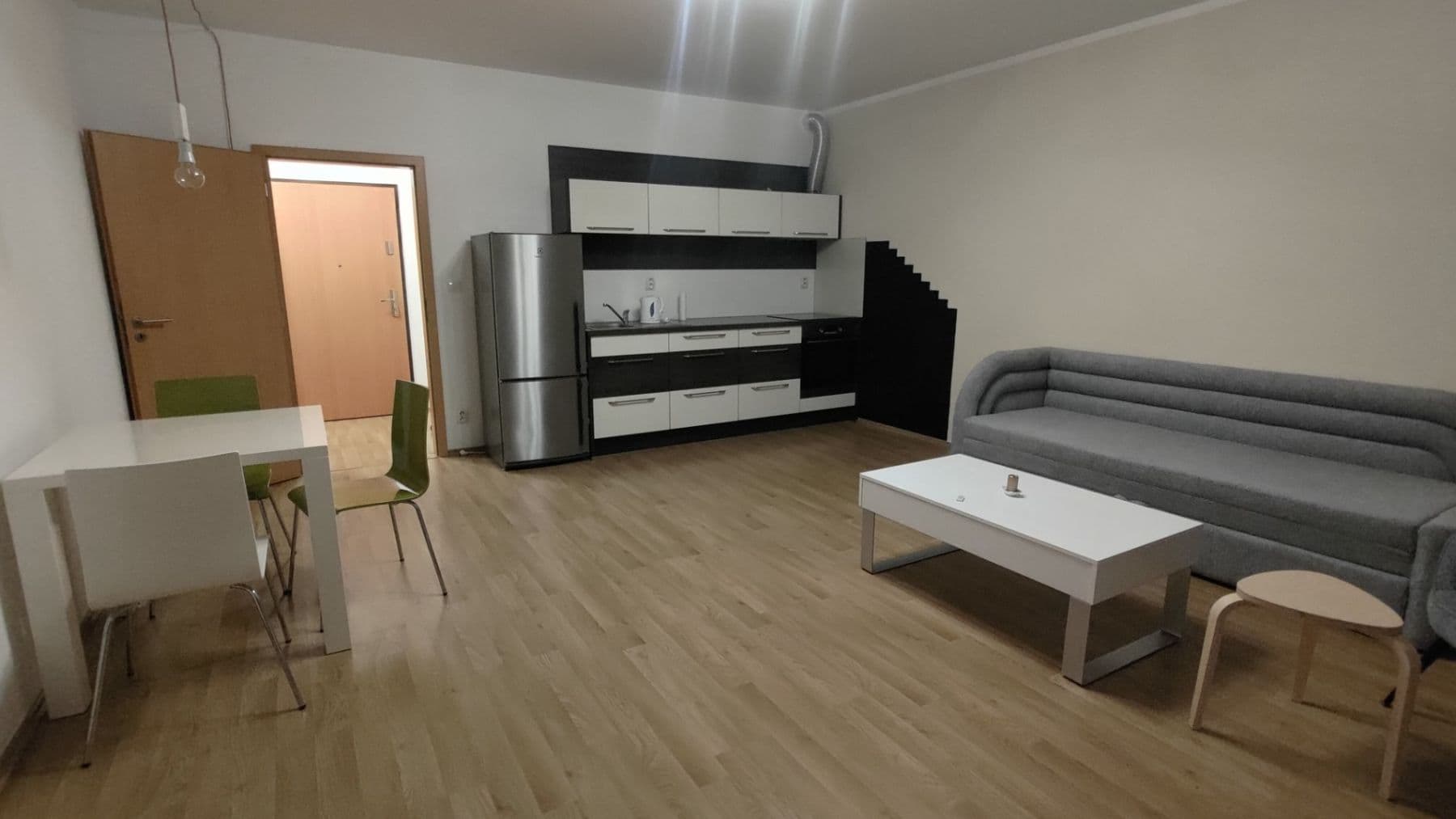 Prenájom bytu 1-izbový 38 m², Bermanova, Praha, Praha Prenájom bytu 1-izbový 38 m², Bermanova, Praha, Praha
