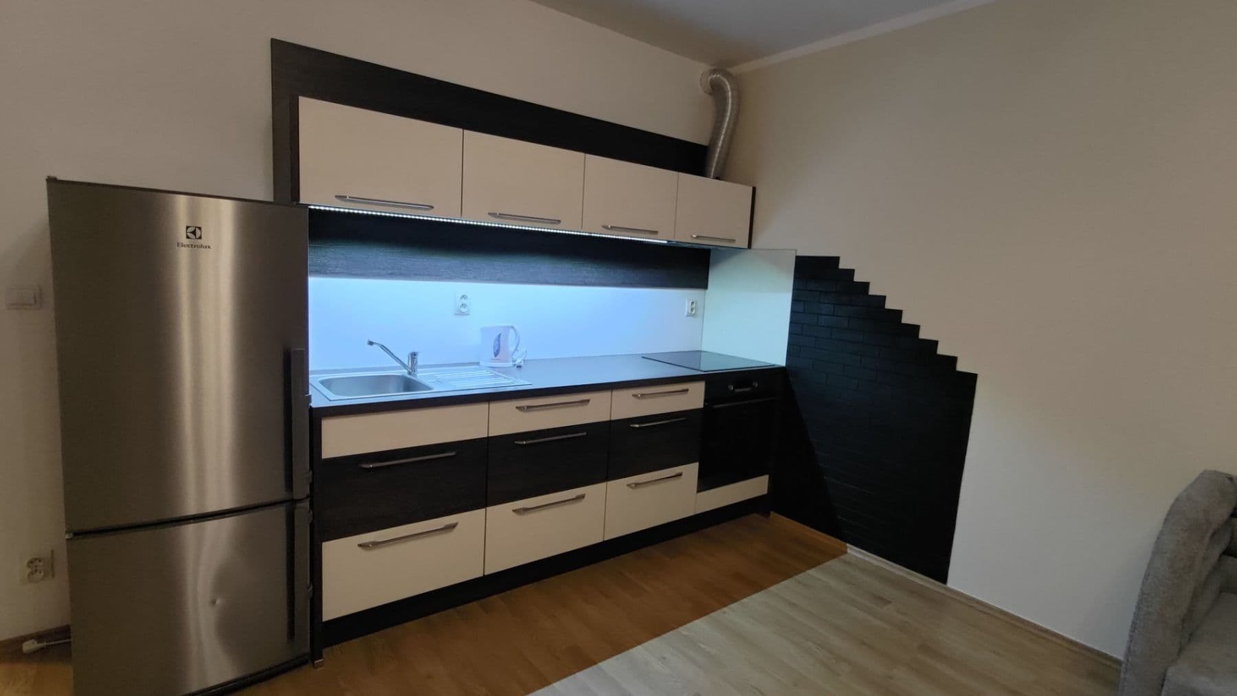 Prenájom bytu 1-izbový 38 m², Bermanova, Praha, Praha Prenájom bytu 1-izbový 38 m², Bermanova, Praha, Praha
