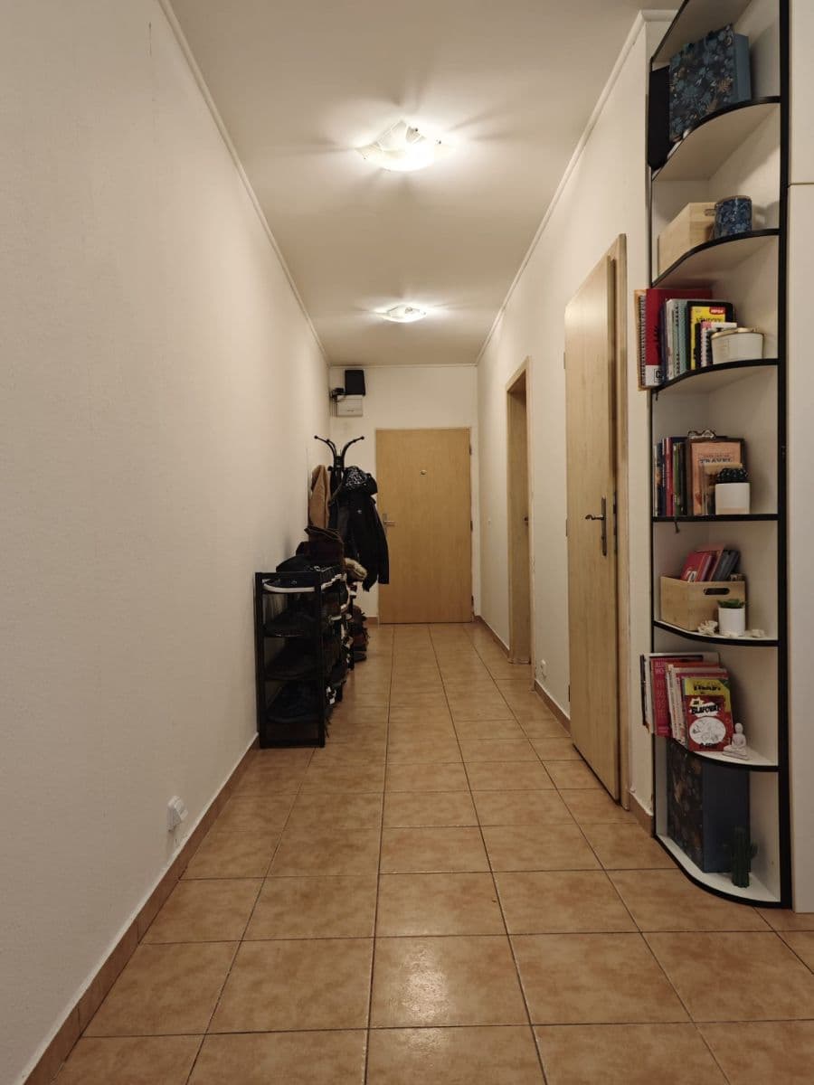 Prenájom bytu 2-izbový 71 m², Marie Podvalové, Praha, Praha Prenájom bytu 2-izbový 71 m², Marie Podvalové, Praha, Praha