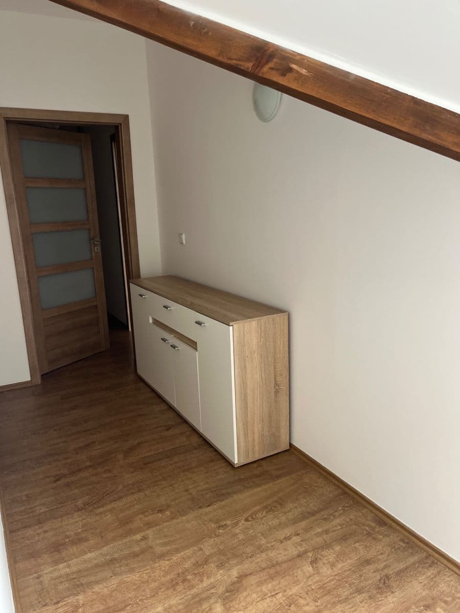 Predaj bytu 2-izbový 59 m², Starý Dvůr, Hrádek nad Nisou, Liberecký kraj Predaj bytu 2-izbový 59 m², Starý Dvůr, Hrádek nad Nisou, Liberecký kraj