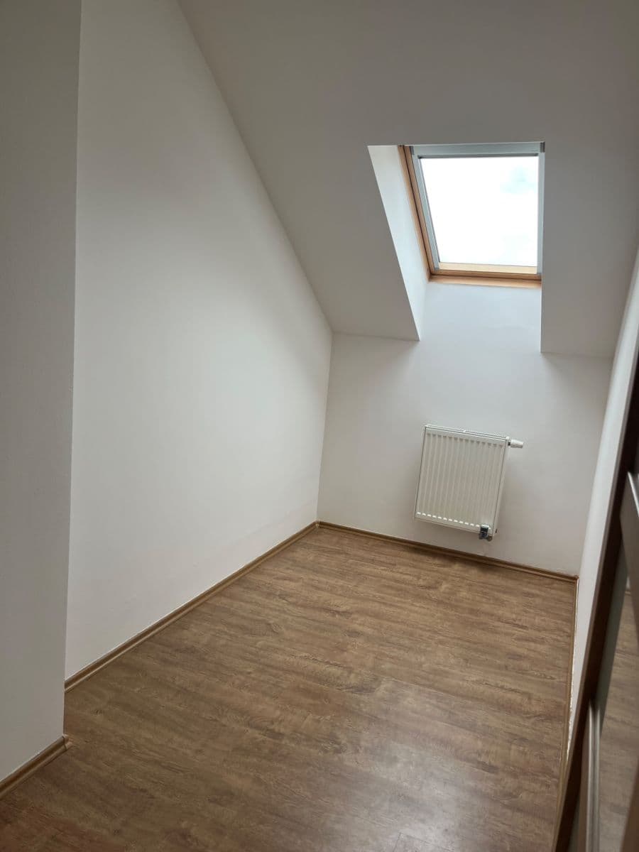 Predaj bytu 2-izbový 59 m², Starý Dvůr, Hrádek nad Nisou, Liberecký kraj Predaj bytu 2-izbový 59 m², Starý Dvůr, Hrádek nad Nisou, Liberecký kraj