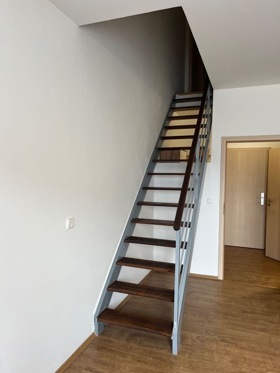 Predaj bytu 2-izbový 59 m², Starý Dvůr, Hrádek nad Nisou, Liberecký kraj Predaj bytu 2-izbový 59 m², Starý Dvůr, Hrádek nad Nisou, Liberecký kraj