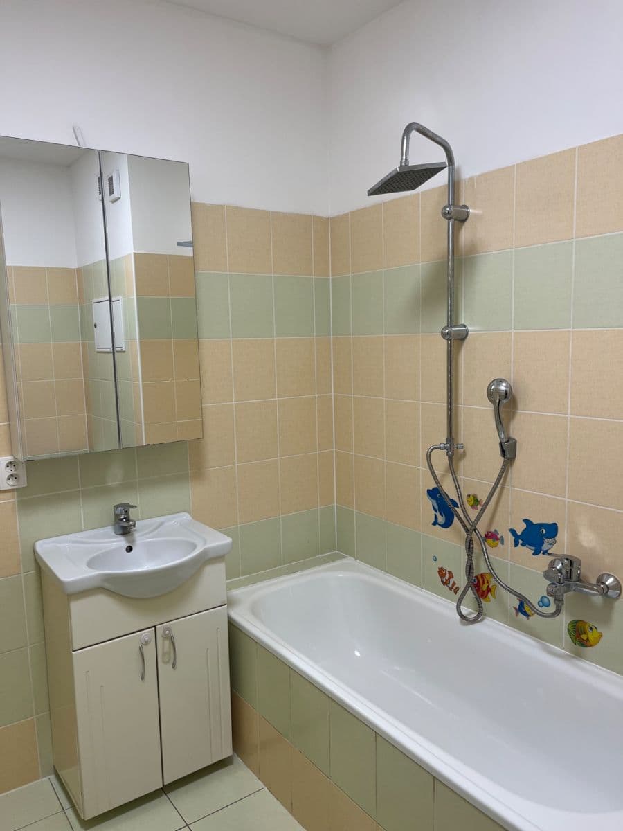 Predaj bytu 2-izbový 59 m², Starý Dvůr, Hrádek nad Nisou, Liberecký kraj Predaj bytu 2-izbový 59 m², Starý Dvůr, Hrádek nad Nisou, Liberecký kraj