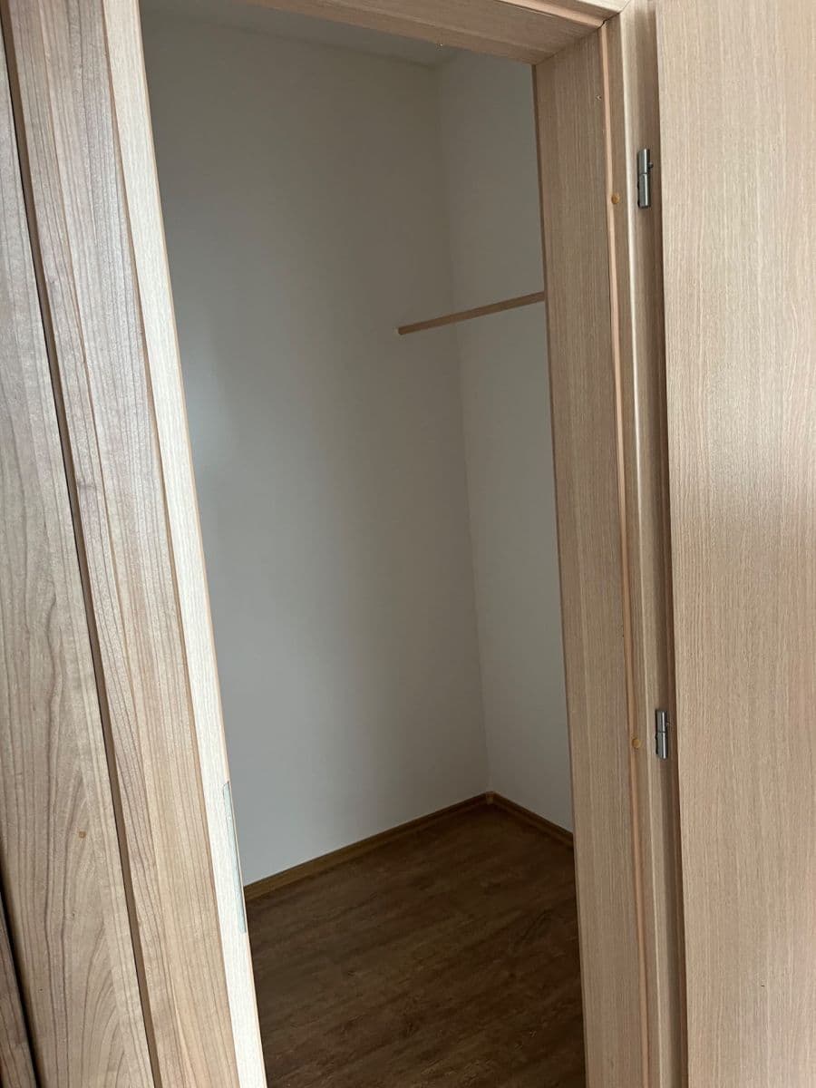 Predaj bytu 2-izbový 59 m², Starý Dvůr, Hrádek nad Nisou, Liberecký kraj Predaj bytu 2-izbový 59 m², Starý Dvůr, Hrádek nad Nisou, Liberecký kraj