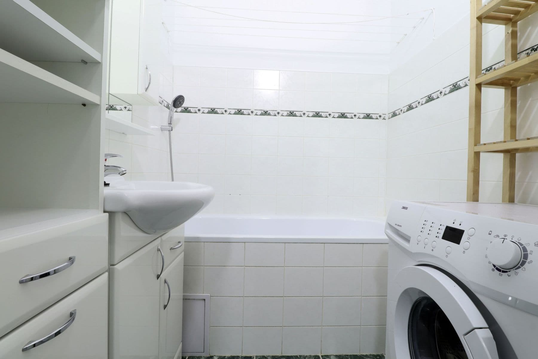 Prenájom bytu 3-izbový 73 m², Klapálkova, Praha, Praha Prenájom bytu 3-izbový 73 m², Klapálkova, Praha, Praha