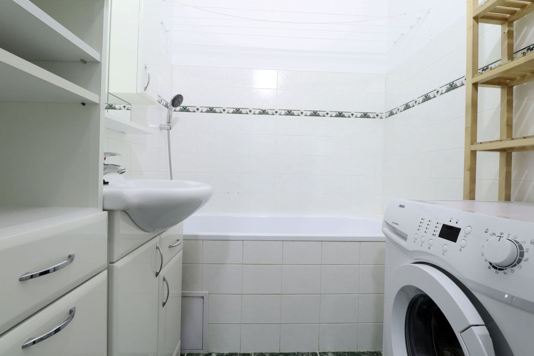 Prenájom bytu 3-izbový 73 m², Klapálkova, Praha, Praha Prenájom bytu 3-izbový 73 m², Klapálkova, Praha, Praha