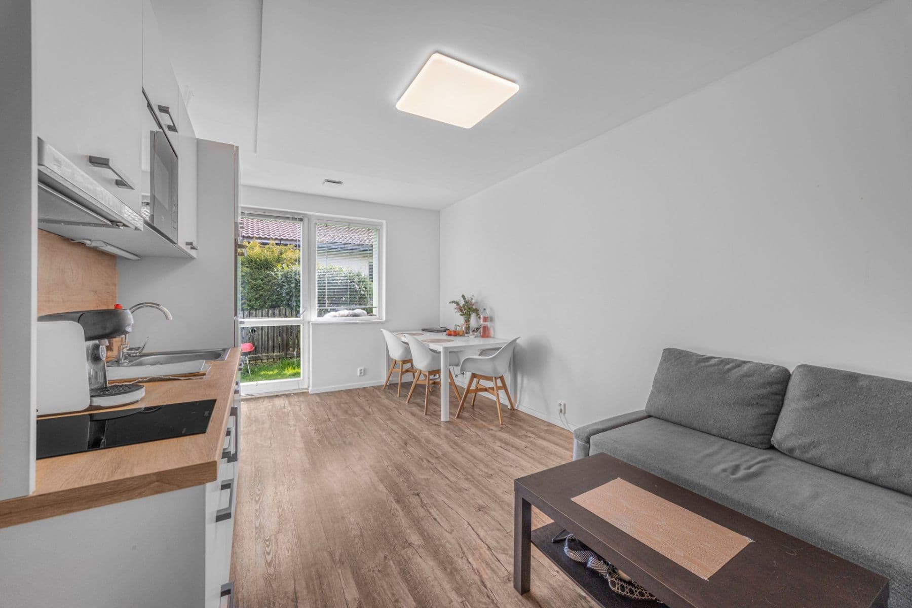 Predaj bytu 2-izbový 47 m², B. Němcové, Horoměřice, Středočeský kraj Predaj bytu 2-izbový 47 m², B. Němcové, Horoměřice, Středočeský kraj