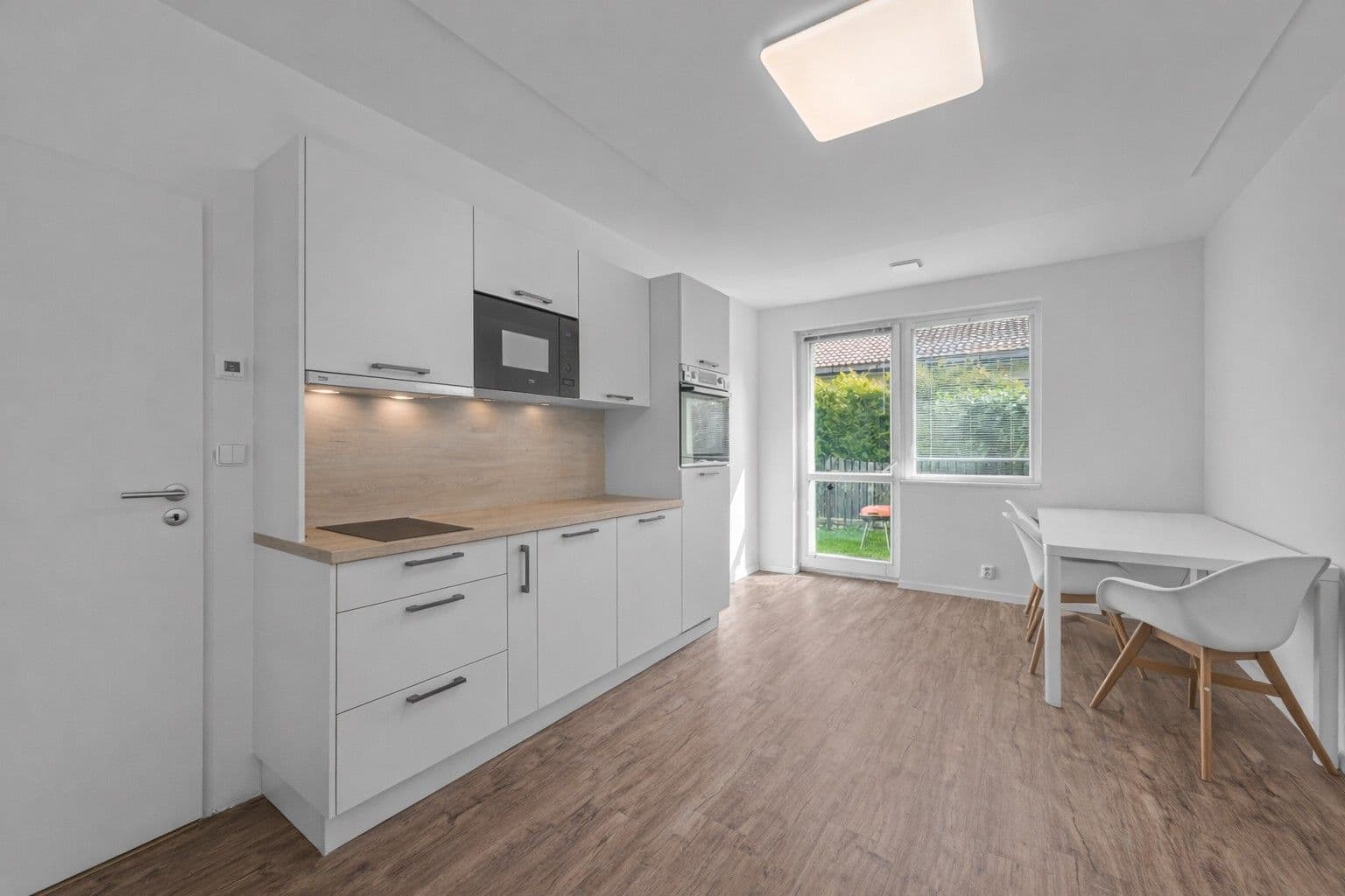 Predaj bytu 2-izbový 47 m², B. Němcové, Horoměřice, Středočeský kraj Predaj bytu 2-izbový 47 m², B. Němcové, Horoměřice, Středočeský kraj