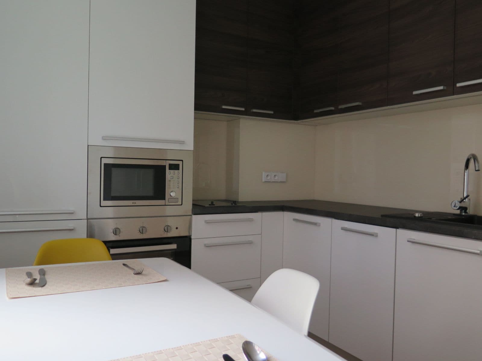 Predaj bytu 1-izbový 40 m², Českobratrská, Olomouc, Olomoucký kraj Predaj bytu 1-izbový 40 m², Českobratrská, Olomouc, Olomoucký kraj