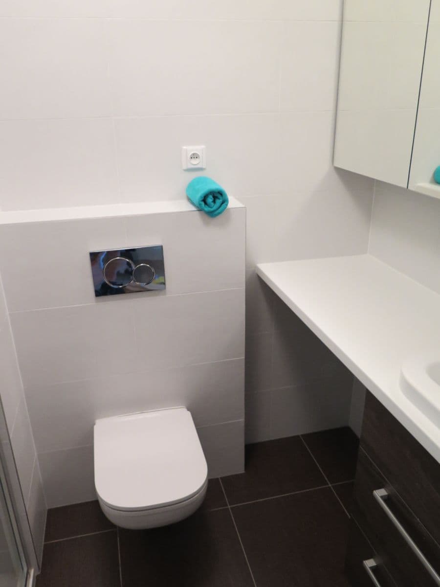 Predaj bytu 1-izbový 40 m², Českobratrská, Olomouc, Olomoucký kraj Predaj bytu 1-izbový 40 m², Českobratrská, Olomouc, Olomoucký kraj