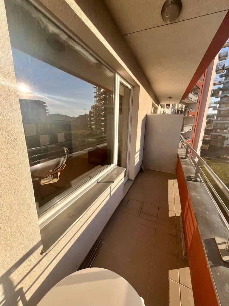 Prenájom bytu 1-izbový 36 m², Miroslava Hajna, Praha, Praha Prenájom bytu 1-izbový 36 m², Miroslava Hajna, Praha, Praha