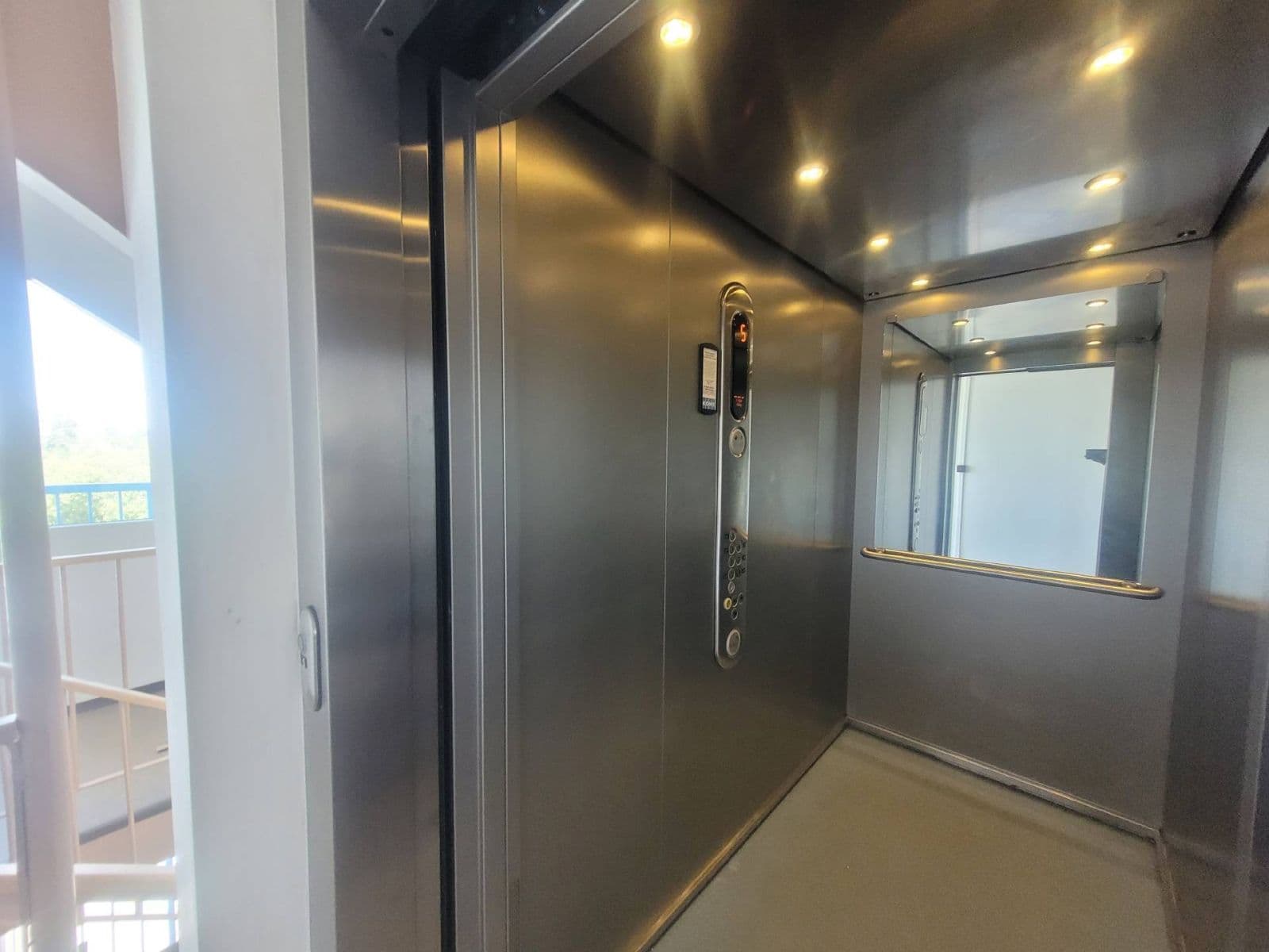 Prenájom bytu 2-izbový 41 m², Štichova, Praha, Praha Prenájom bytu 2-izbový 41 m², Štichova, Praha, Praha