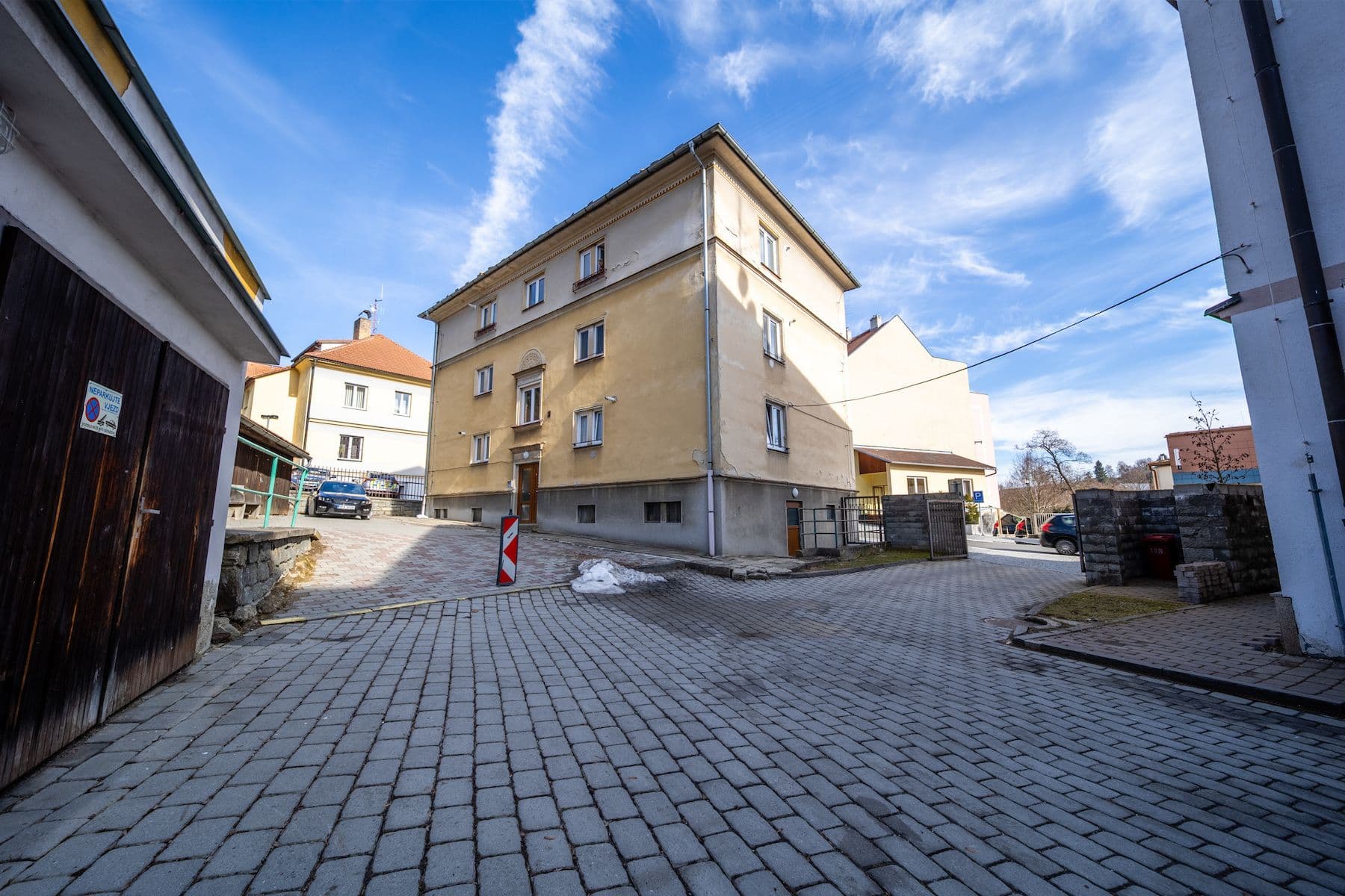 Predaj bytu 2-izbový 64 m², 1. máje, Vimperk, Jihočeský kraj Predaj bytu 2-izbový 64 m², 1. máje, Vimperk, Jihočeský kraj