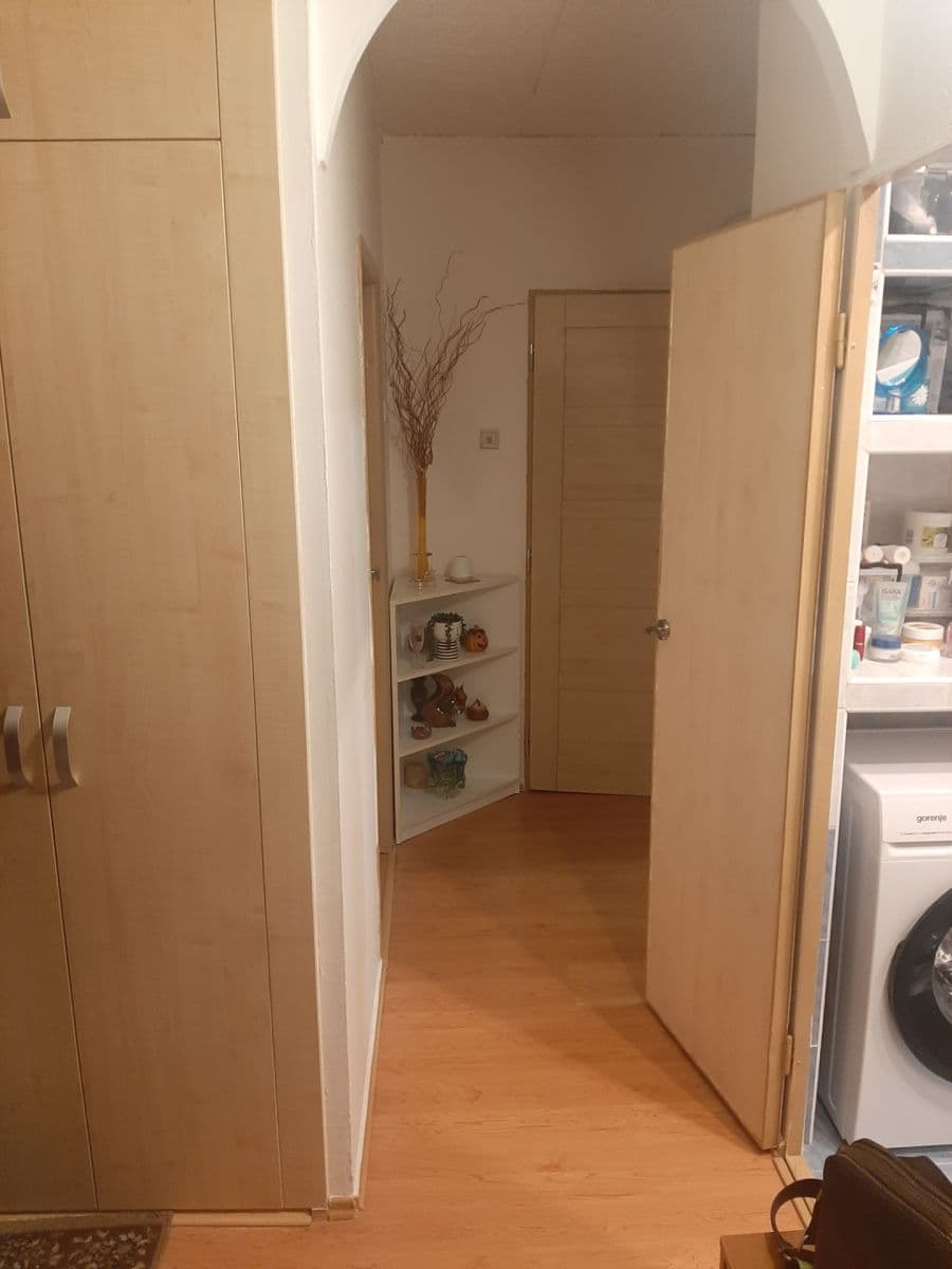 Predaj bytu 3-izbový 72 m², Pod Vrchem, Mělník, Středočeský kraj Predaj bytu 3-izbový 72 m², Pod Vrchem, Mělník, Středočeský kraj