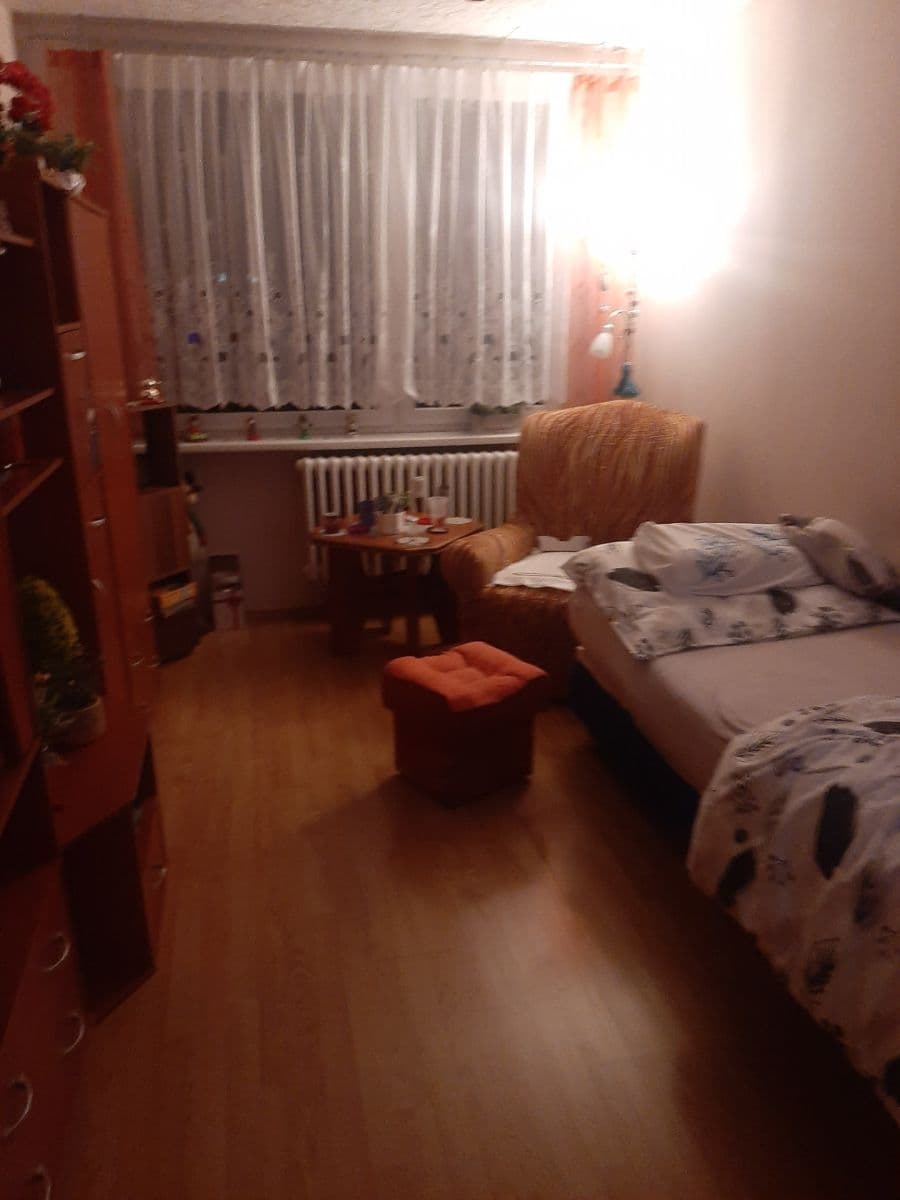 Predaj bytu 3-izbový 72 m², Pod Vrchem, Mělník, Středočeský kraj Predaj bytu 3-izbový 72 m², Pod Vrchem, Mělník, Středočeský kraj