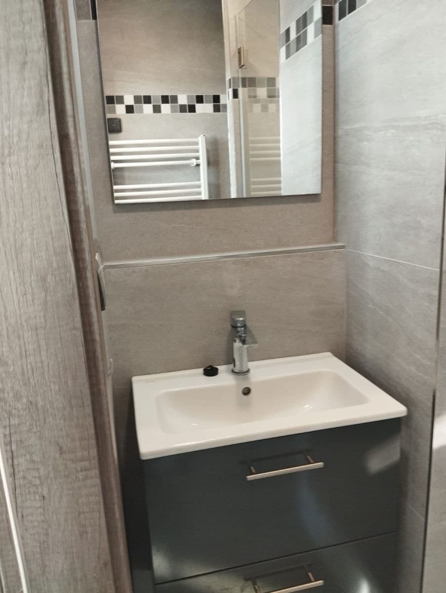 Prenájom bytu 3-izbový 76 m², Královský vršek, Jihlava, Kraj Vysočina Prenájom bytu 3-izbový 76 m², Královský vršek, Jihlava, Kraj Vysočina