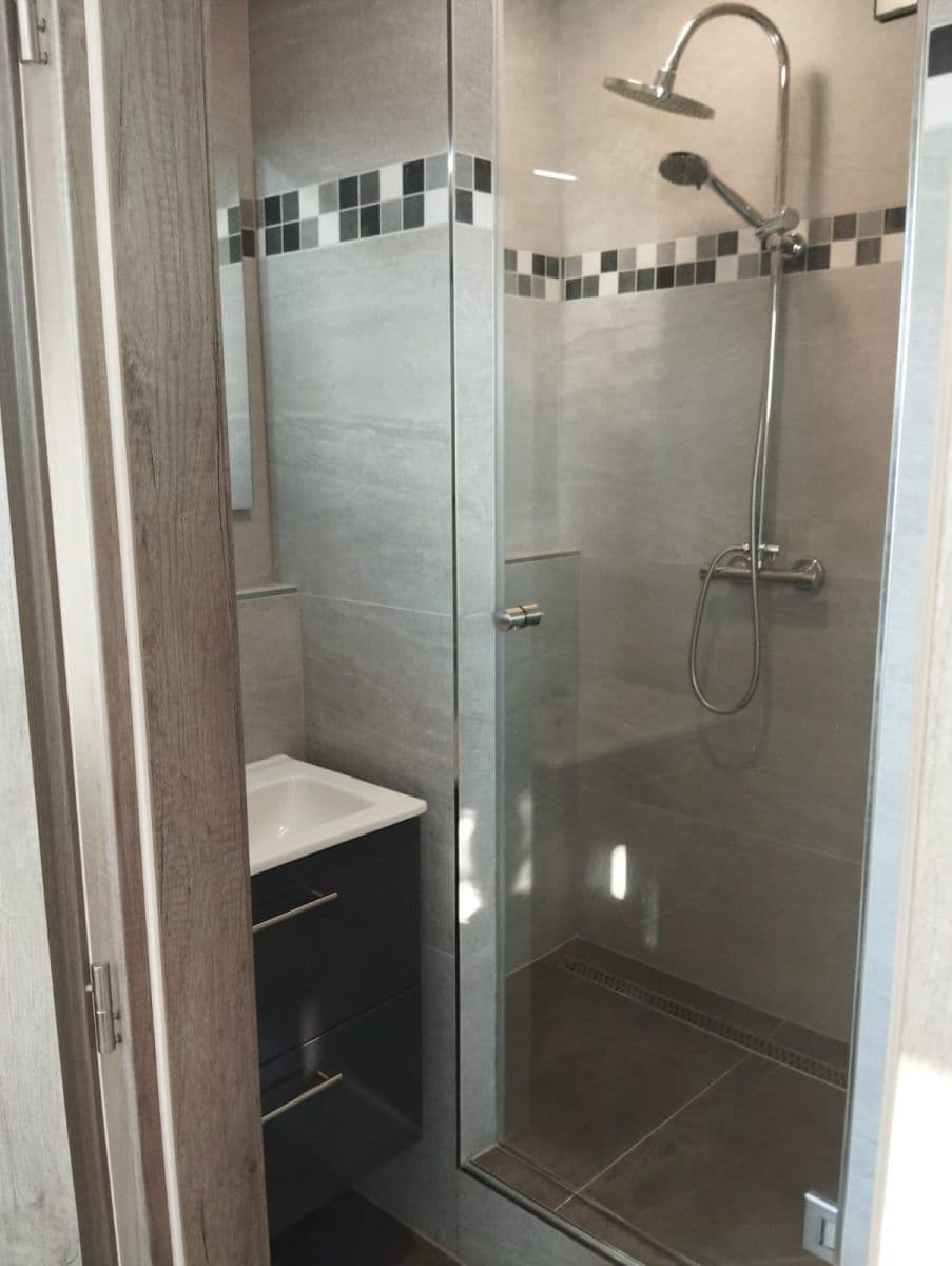 Prenájom bytu 3-izbový 76 m², Královský vršek, Jihlava, Kraj Vysočina Prenájom bytu 3-izbový 76 m², Královský vršek, Jihlava, Kraj Vysočina