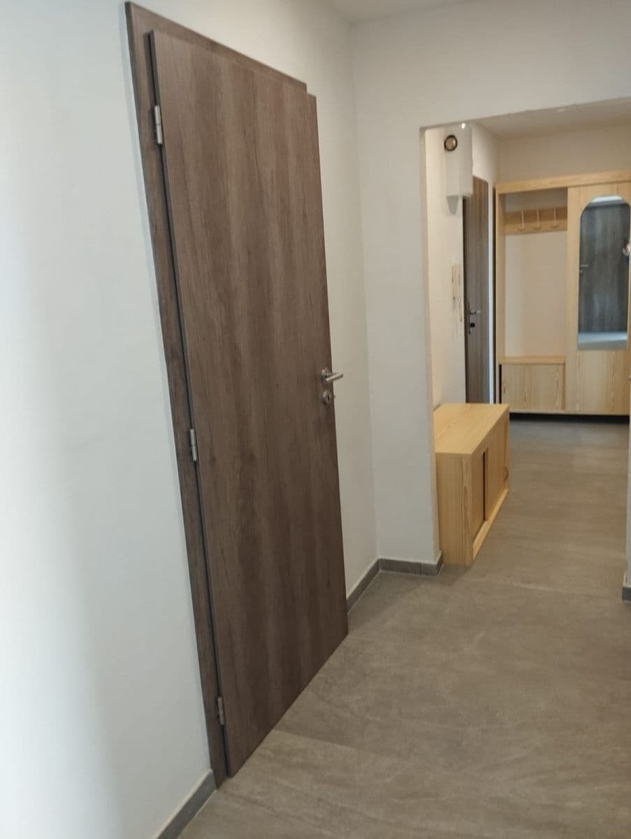 Prenájom bytu 3-izbový 76 m², Královský vršek, Jihlava, Kraj Vysočina Prenájom bytu 3-izbový 76 m², Královský vršek, Jihlava, Kraj Vysočina