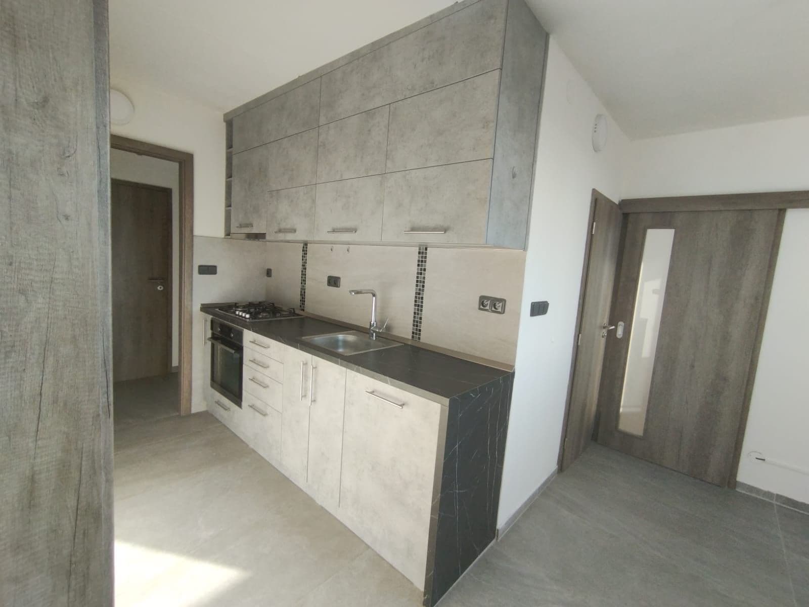 Prenájom bytu 3-izbový 76 m², Královský vršek, Jihlava, Kraj Vysočina Prenájom bytu 3-izbový 76 m², Královský vršek, Jihlava, Kraj Vysočina