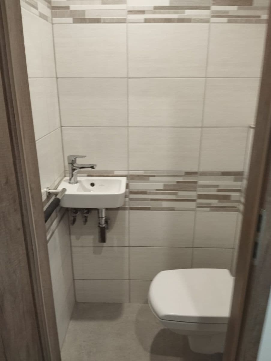 Prenájom bytu 3-izbový 76 m², Královský vršek, Jihlava, Kraj Vysočina Prenájom bytu 3-izbový 76 m², Královský vršek, Jihlava, Kraj Vysočina