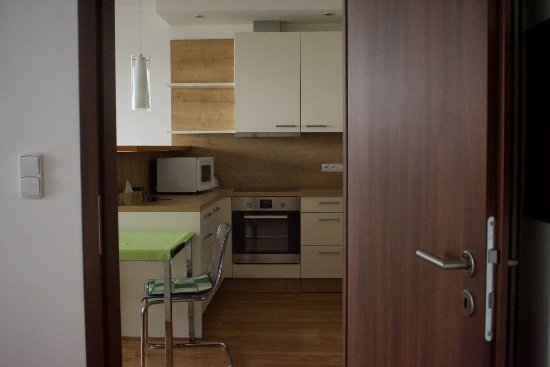 Prenájom bytu 2-izbový 46 m², Svitákova, Praha, Praha Prenájom bytu 2-izbový 46 m², Svitákova, Praha, Praha