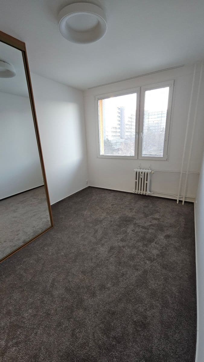 Prenájom bytu 2-izbový 43 m², Bítovská, Praha, Praha Prenájom bytu 2-izbový 43 m², Bítovská, Praha, Praha