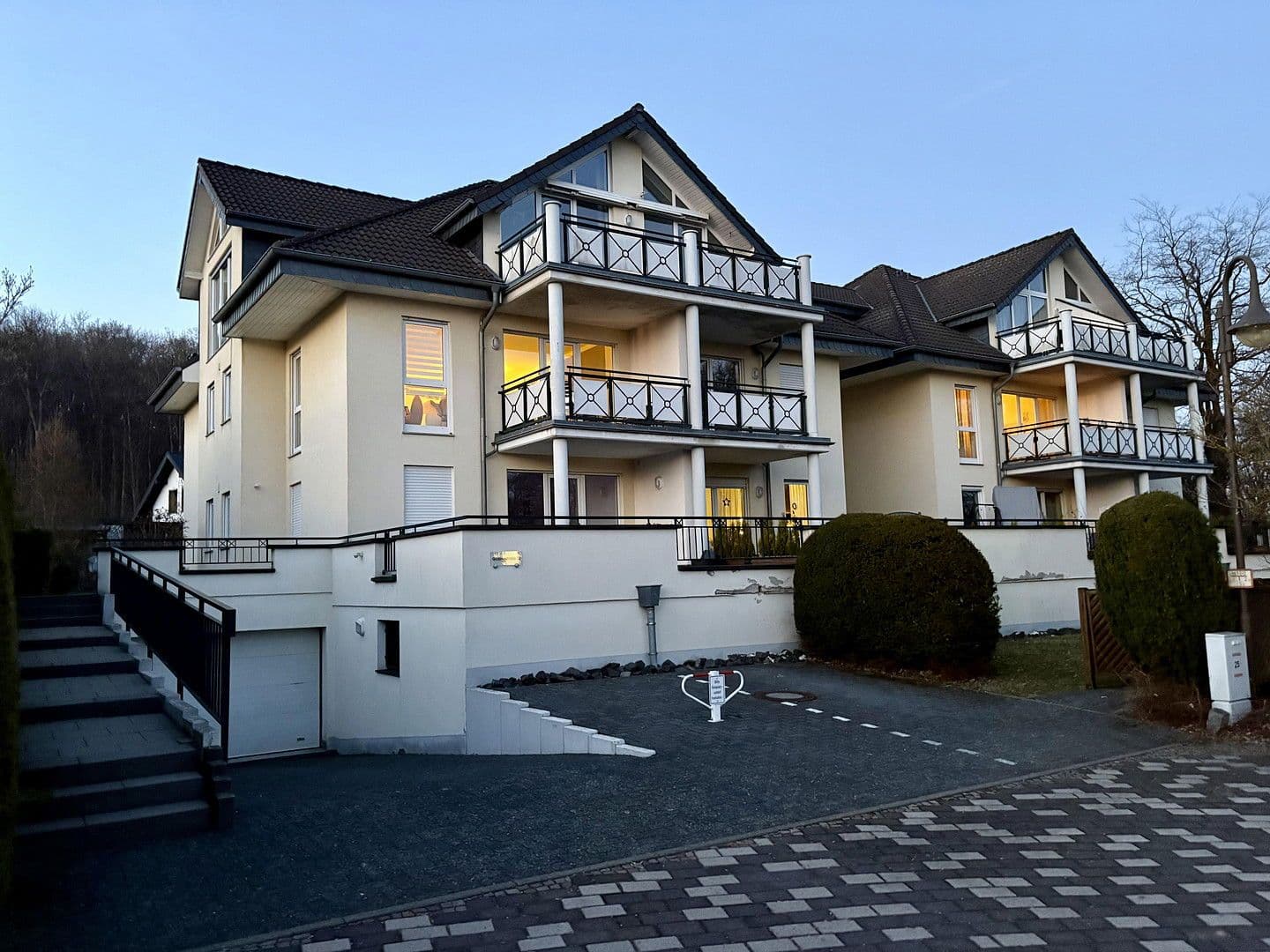 Predaj bytu 3-izbový 122 m², Goethestrasse 12, Bad Marienberg (Westerwald), Porýnie-Falcko Predaj bytu 3-izbový 122 m², Goethestrasse 12, Bad Marienberg (Westerwald), Porýnie-Falcko