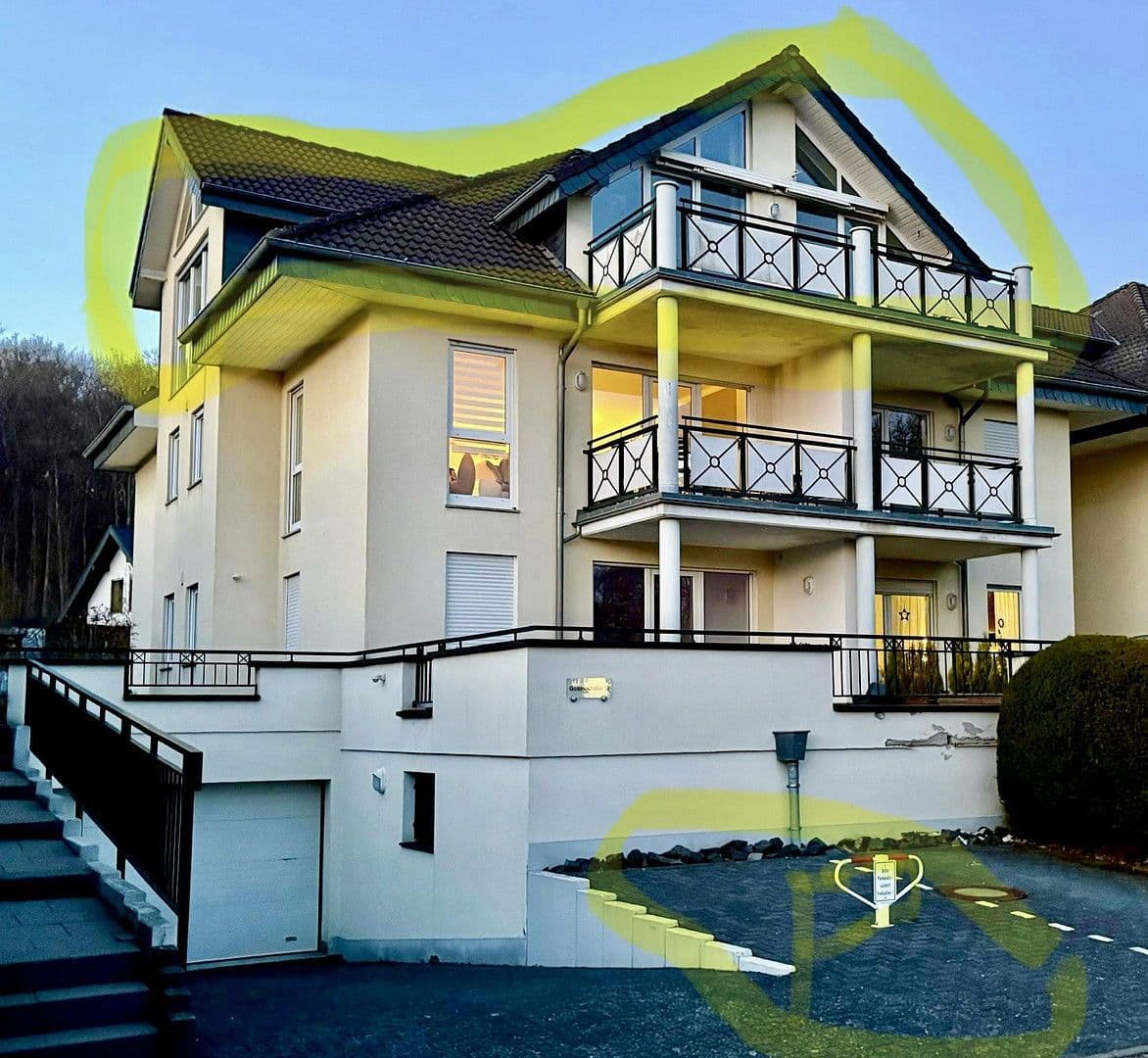 Predaj bytu 3-izbový 122 m², Goethestrasse 12, Bad Marienberg (Westerwald), Porýnie-Falcko Predaj bytu 3-izbový 122 m², Goethestrasse 12, Bad Marienberg (Westerwald), Porýnie-Falcko