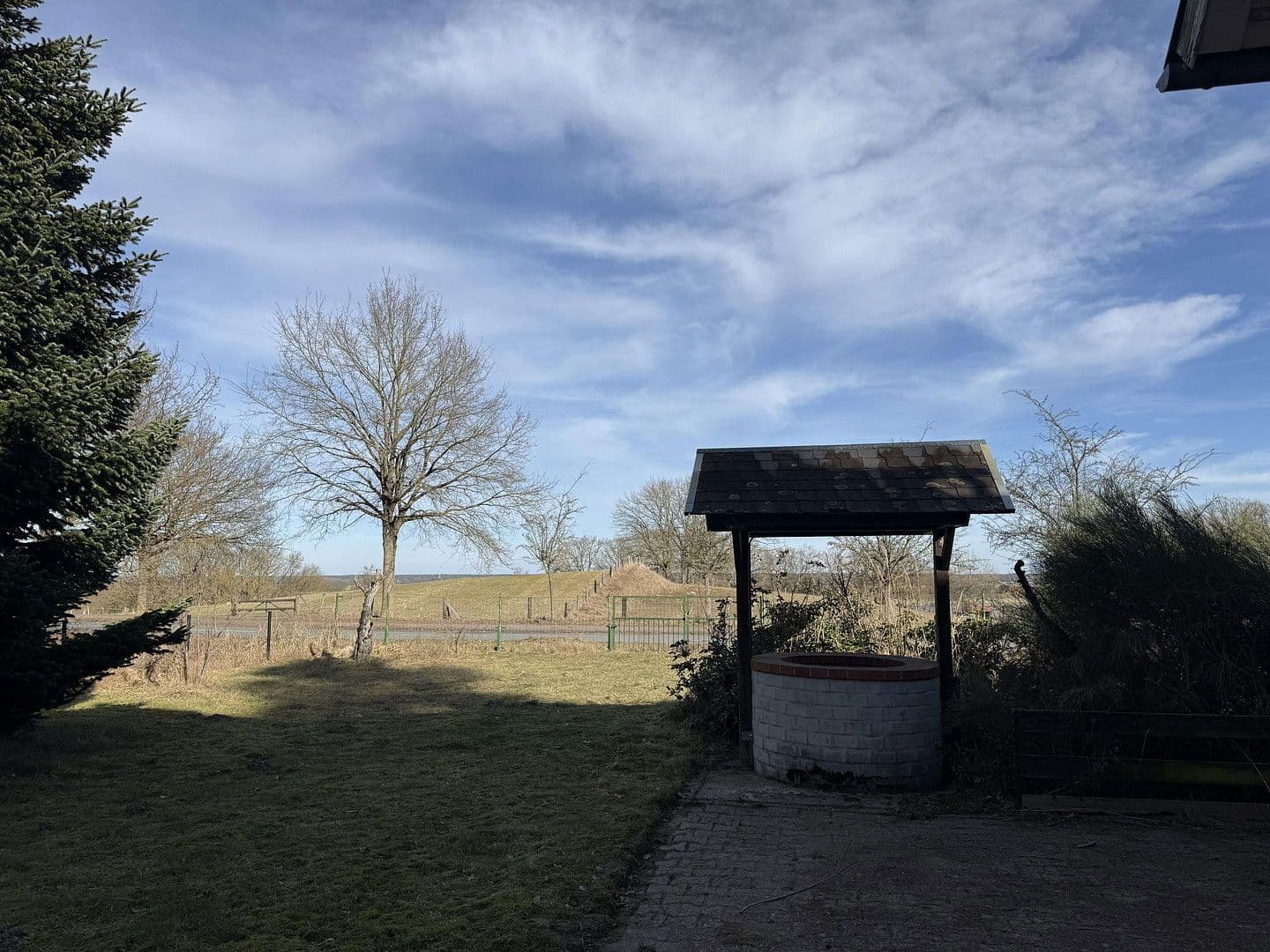 Predaj domu 114 m², pozemek 2.119 m², Elbuferstraße 210, Neu Darchau, Dolné Sasko Predaj domu 114 m², pozemek 2.119 m², Elbuferstraße 210, Neu Darchau, Dolné Sasko