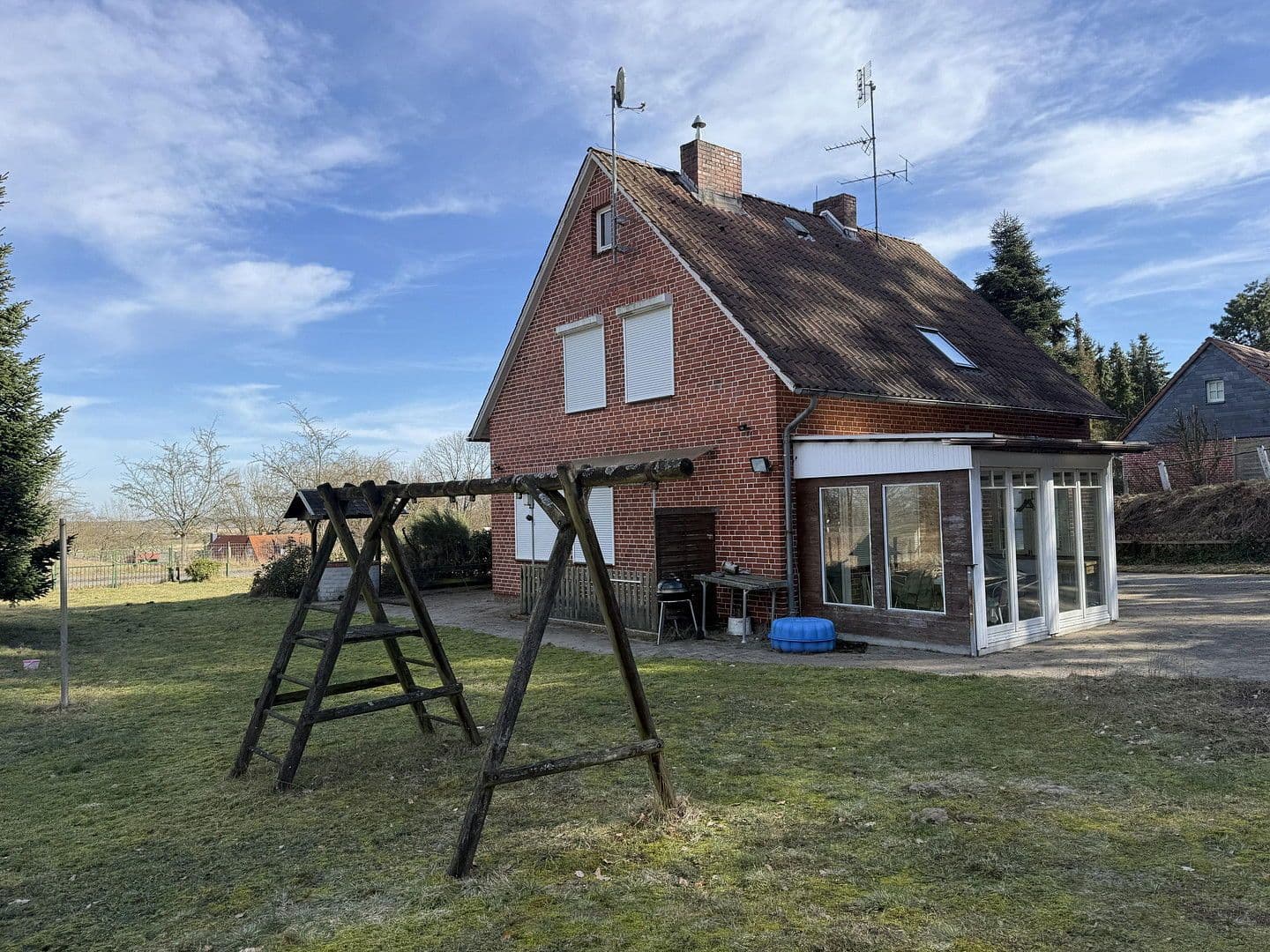 Predaj domu 114 m², pozemek 2.119 m², Elbuferstraße 210, Neu Darchau, Dolné Sasko Predaj domu 114 m², pozemek 2.119 m², Elbuferstraße 210, Neu Darchau, Dolné Sasko