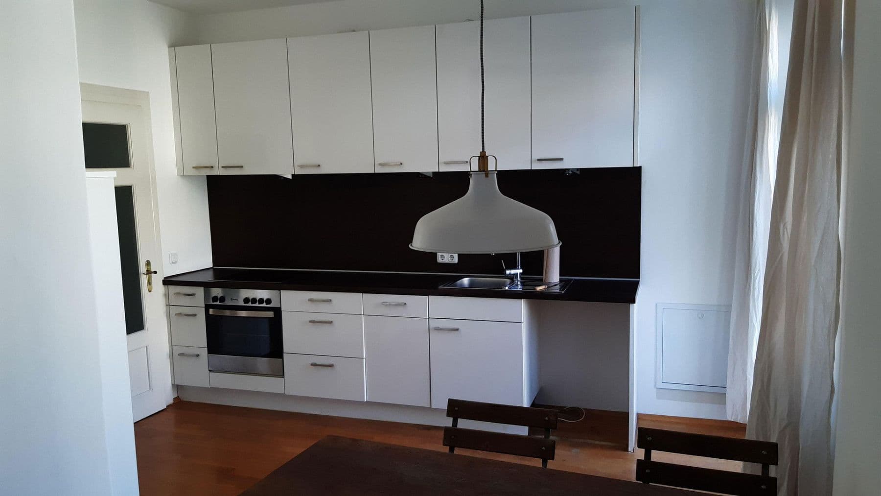 Prenájom bytu 2-izbový 57 m², München, Bavorsko Prenájom bytu 2-izbový 57 m², München, Bavorsko