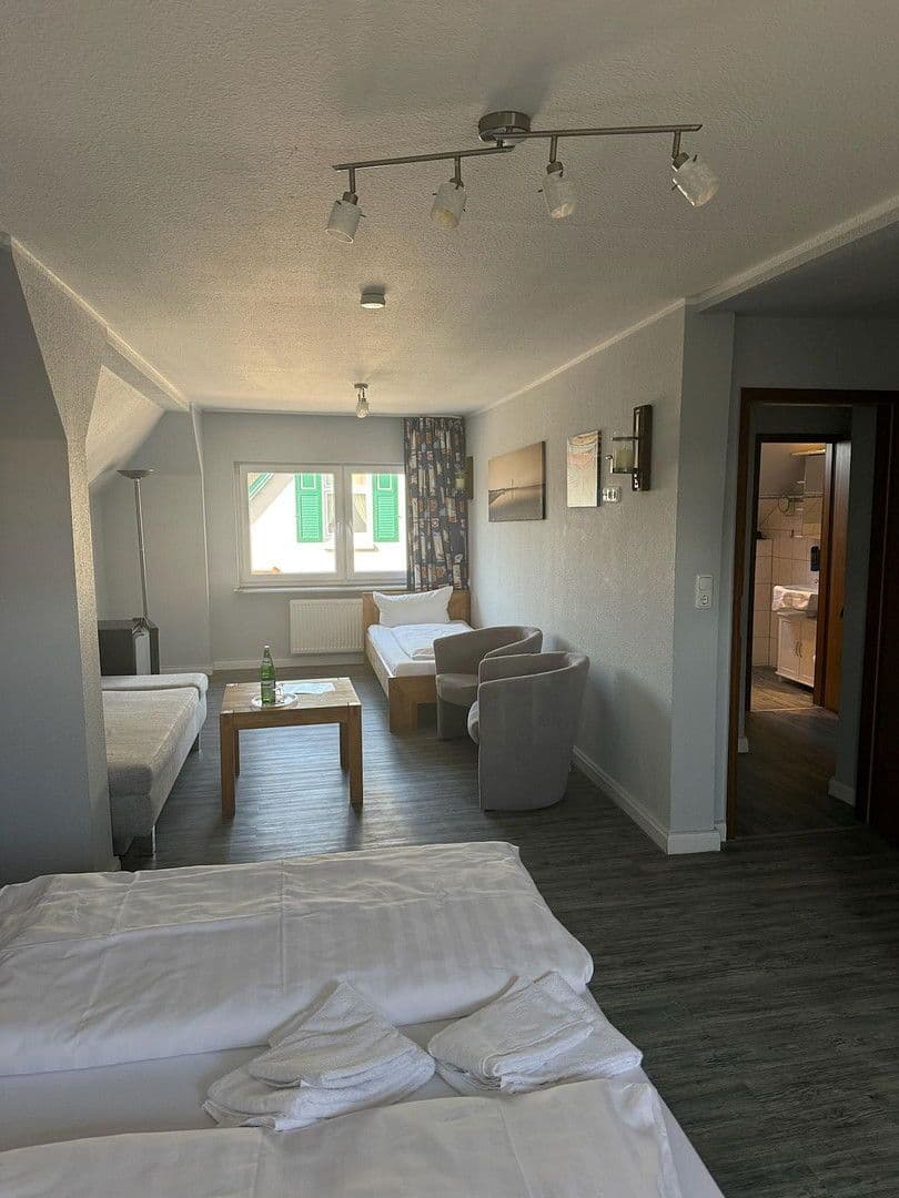 Predaj domu 174 m², pozemek 525 m², Hafenstr. 17, Büsum, Šlezvicko-Holštajnsko Predaj domu 174 m², pozemek 525 m², Hafenstr. 17, Büsum, Šlezvicko-Holštajnsko