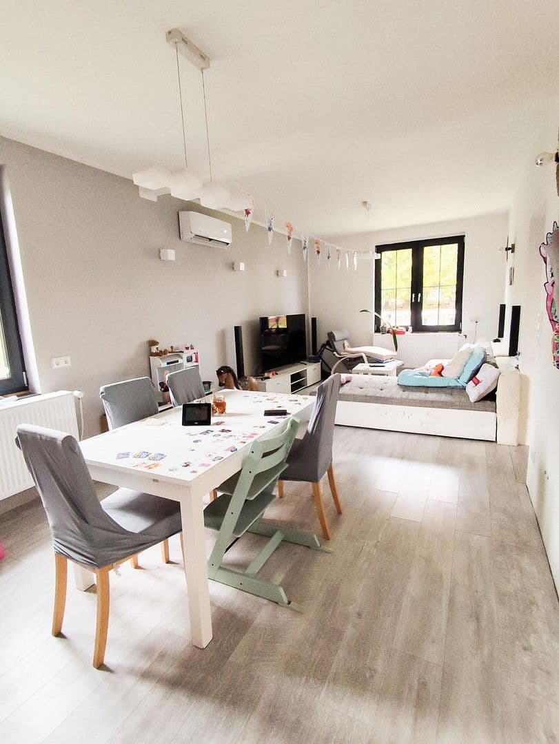 Predaj domu 215 m², pozemek 614 m², Selmsdorf, Meklenbursko-Predpomoransko Predaj domu 215 m², pozemek 614 m², Selmsdorf, Meklenbursko-Predpomoransko