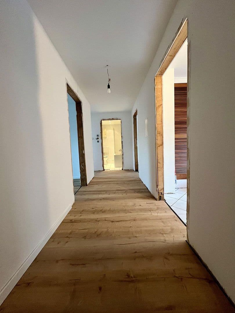 Prenájom bytu 3-izbový 47 m², Ravensberger Straße 162, Wuppertal, Severné Porýnie - Westfálsko Prenájom bytu 3-izbový 47 m², Ravensberger Straße 162, Wuppertal, Severné Porýnie - Westfálsko