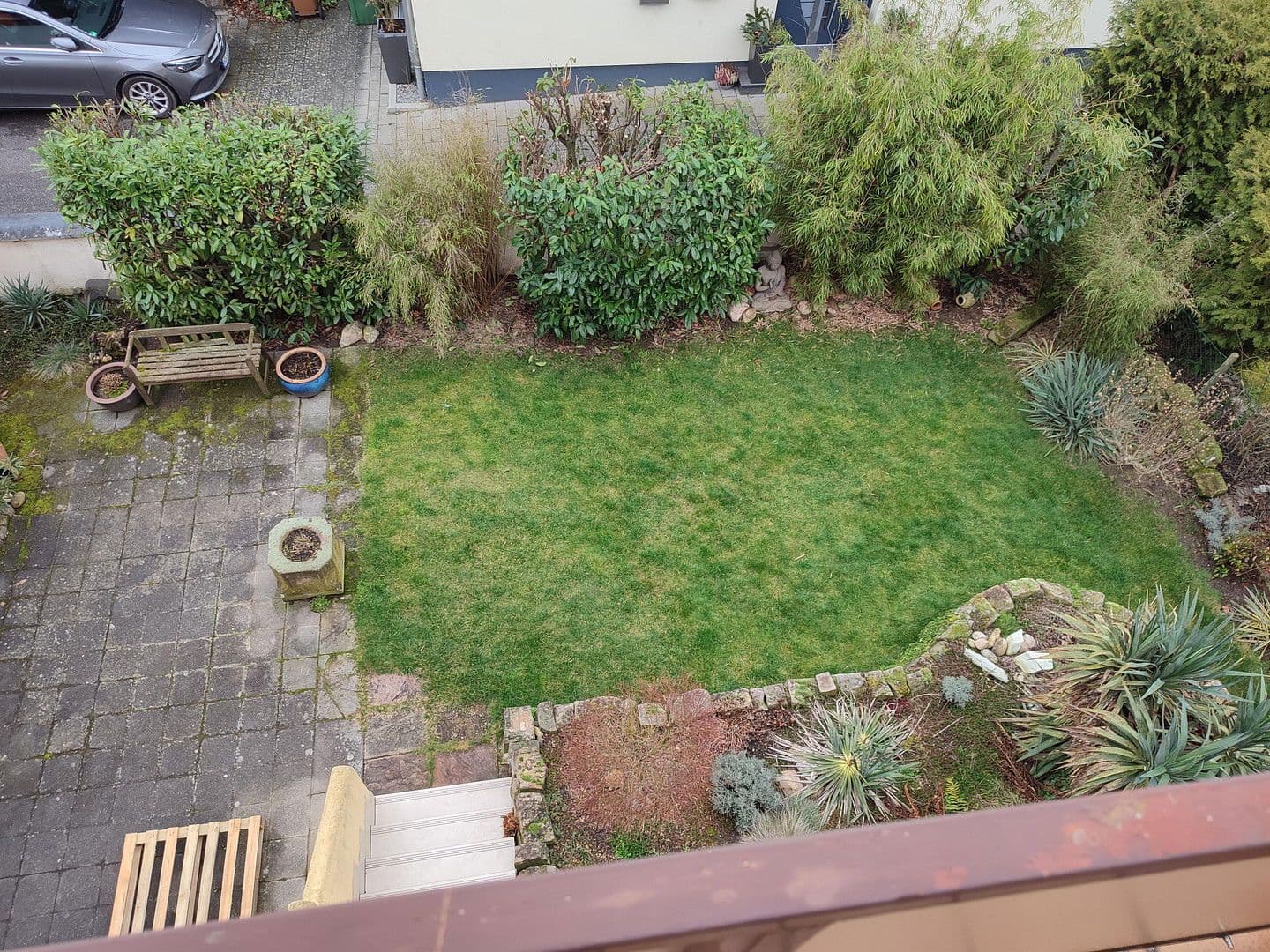 Prenájom bytu 3-izbový 72 m², Brühl, Bádensko-Wurttembersko Prenájom bytu 3-izbový 72 m², Brühl, Bádensko-Wurttembersko