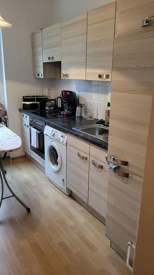 Predaj domu 210 m², pozemek 2.142 m², Friedrich-Ebert-Strasse 23, Naumburg (Saale), Sasko-Anhaltsko Predaj domu 210 m², pozemek 2.142 m², Friedrich-Ebert-Strasse 23, Naumburg (Saale), Sasko-Anhaltsko