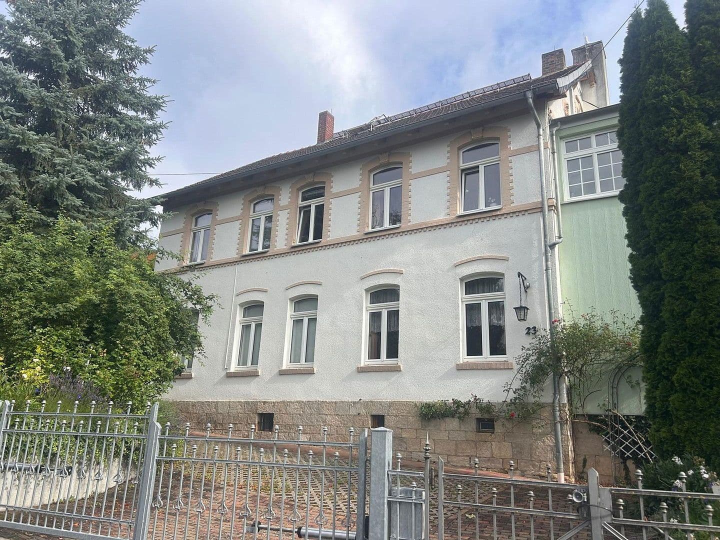 Predaj domu 210 m², pozemek 2.142 m², Friedrich-Ebert-Strasse 23, Naumburg (Saale), Sasko-Anhaltsko Predaj domu 210 m², pozemek 2.142 m², Friedrich-Ebert-Strasse 23, Naumburg (Saale), Sasko-Anhaltsko