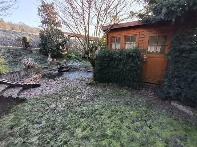 Predaj domu 124 m², pozemek 856 m², Frankenau, Hesensko Predaj domu 124 m², pozemek 856 m², Frankenau, Hesensko