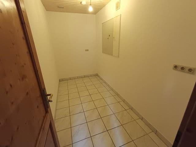 Predaj domu 124 m², pozemek 856 m², Frankenau, Hesensko Predaj domu 124 m², pozemek 856 m², Frankenau, Hesensko