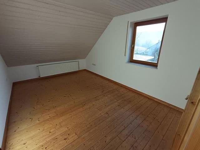 Predaj domu 124 m², pozemek 856 m², Frankenau, Hesensko Predaj domu 124 m², pozemek 856 m², Frankenau, Hesensko