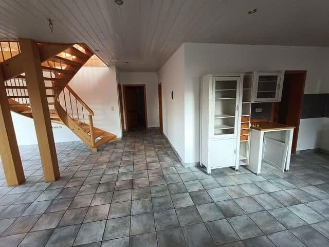 Predaj domu 124 m², pozemek 856 m², Frankenau, Hesensko Predaj domu 124 m², pozemek 856 m², Frankenau, Hesensko